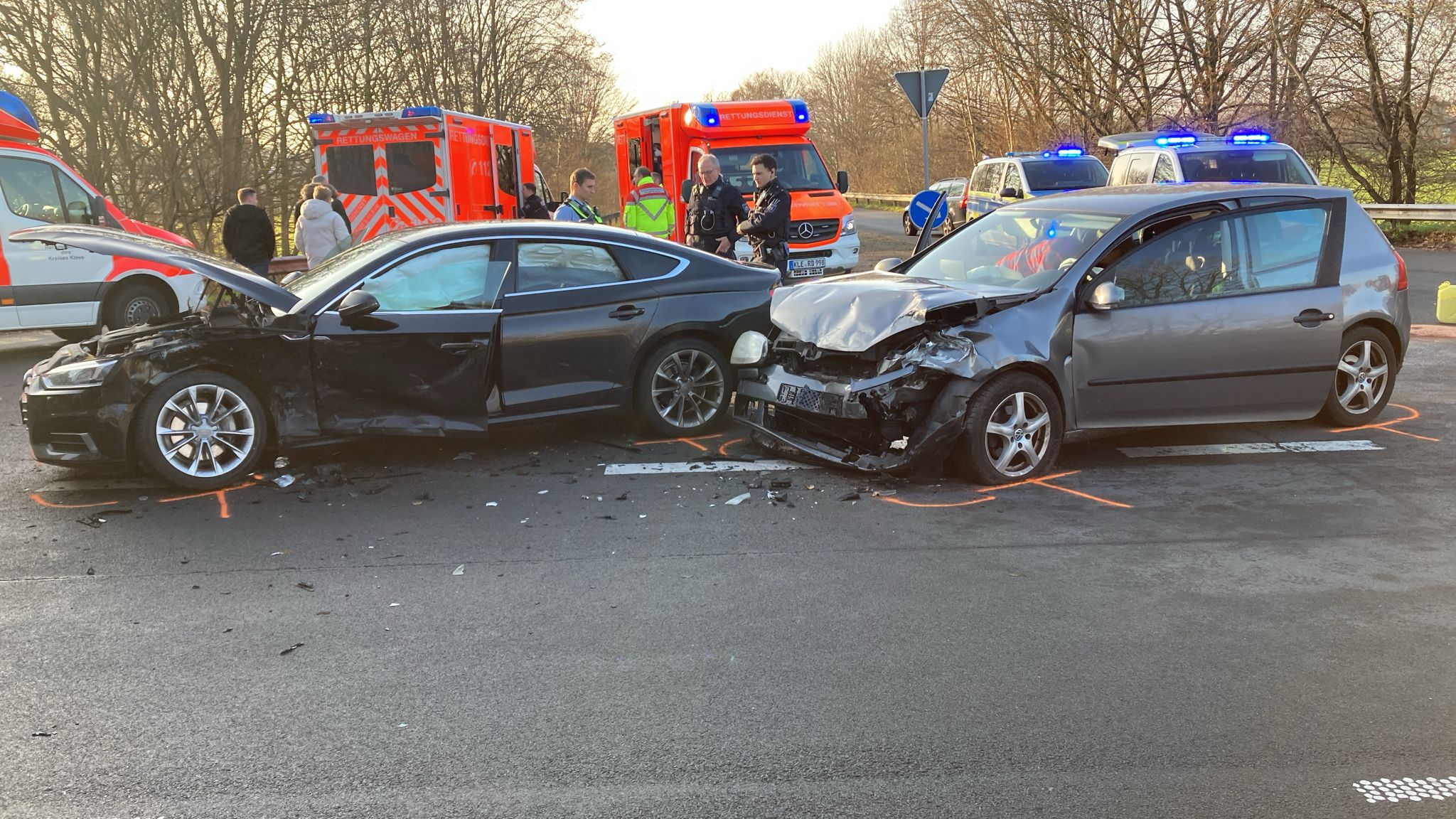 Kranenburg: Verkehrsunfall mit mehreren Verletzten
